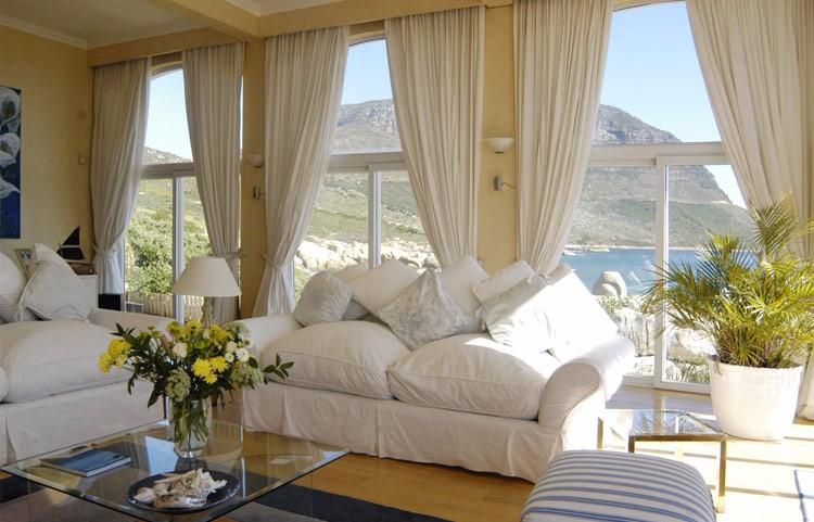 To Let 4 Bedroom Property for Rent in Llandudno Western Cape